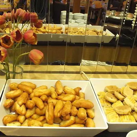 Hotell Grand Asiyan