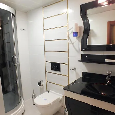 Grand Asiyan Hotel 4*