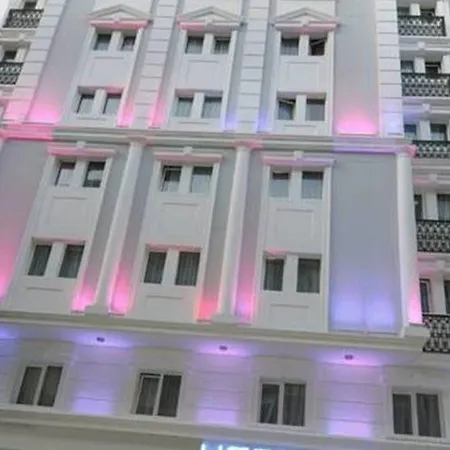 Grand Asiyan Hotel
