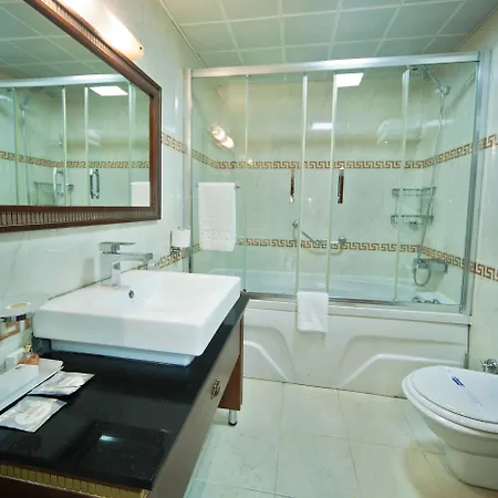 Hotel Grand Asiyan